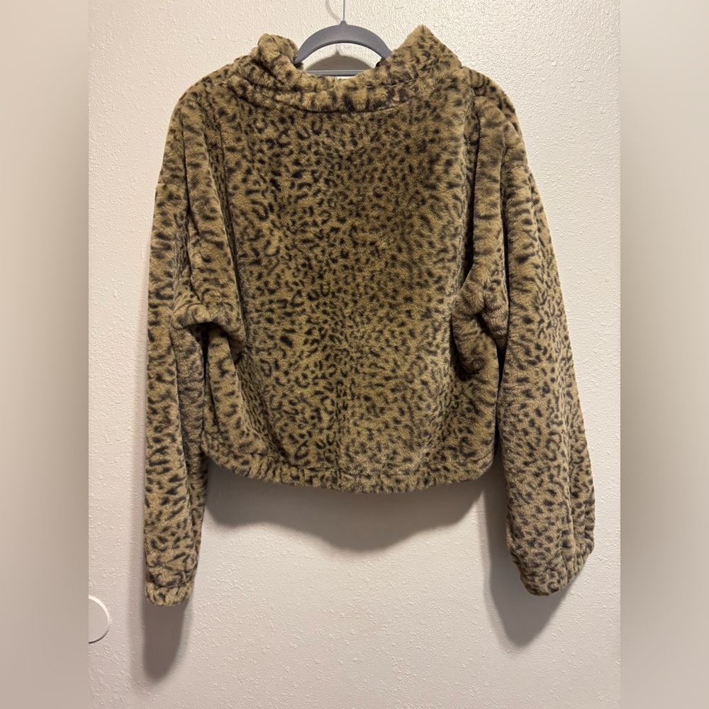 Animal Print Jacket ๐ - Picture 2 of 4